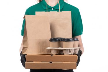 Embalagens personalizadas para delivery: como destacar a sua marca