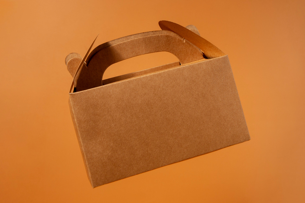 Onde comprar caixas para fatias de bolo e torta com o melhor custo-benefício para sua confeitaria